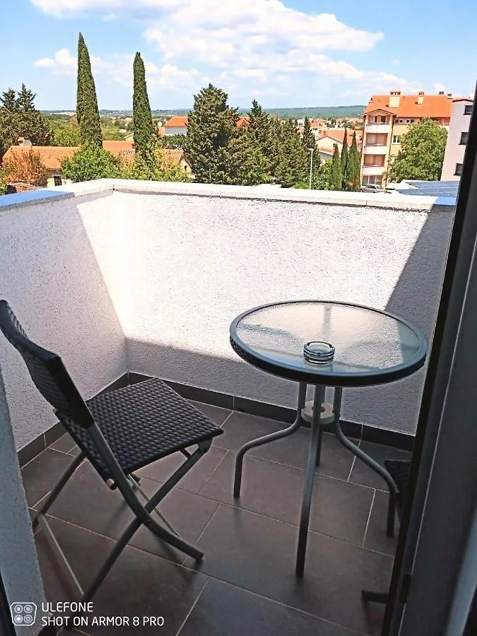 Abelia Sea View Apartment Pula 0*,